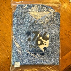 1764 Men’s Golf Polo Size Medium - Cool Electric Blue Pattern